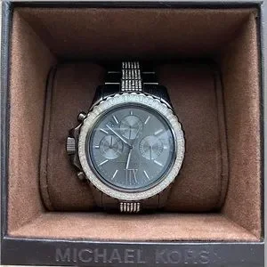 Michael Kors | Accessories | Original Michael Kors Everest  display picture 1